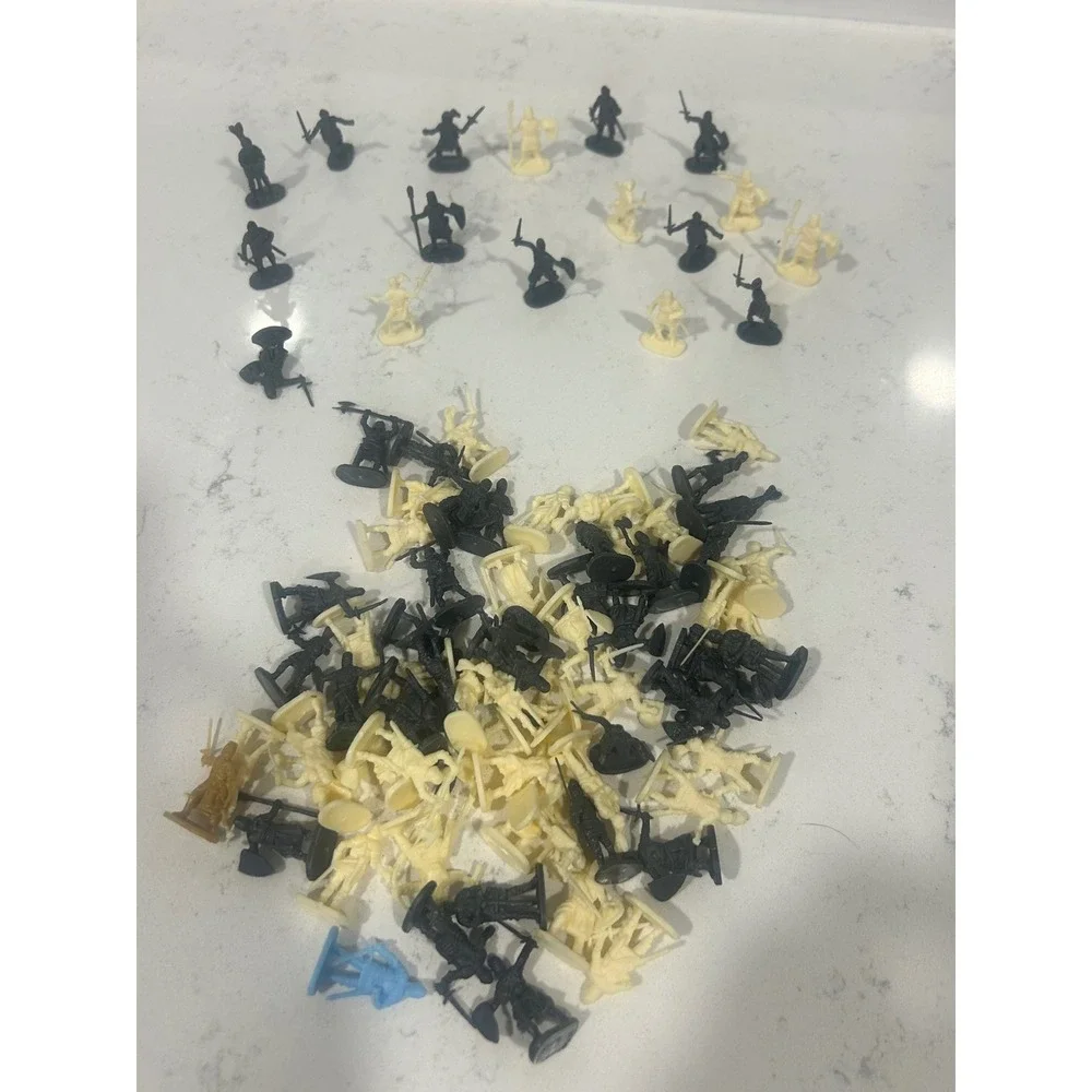 Bulk Lot (86) Plastic Toy Soldiers Medieval Knights Figurines Mixed Warriors
